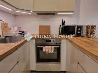Eladó téglalakás, XV. kerületben 82.5 M Ft, 2 szobás