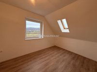 Eladó családi ház, Hosszúhetényen 89.9 M Ft, 5 szobás