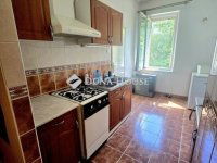 Eladó téglalakás, Pécsett 46.9 M Ft, 2 szobás