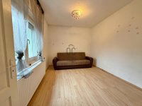 Eladó családi ház, XVII. kerületben 64.9 M Ft, 2 szobás