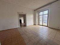 Kiadó üzlethelyiség, Esztergomban 160 E Ft / hó, 2 szobás