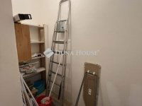 Eladó téglalakás, Pécsett 69.9 M Ft, 2 szobás