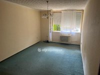 Eladó téglalakás, Zalaegerszegen 31 M Ft, 2 szobás