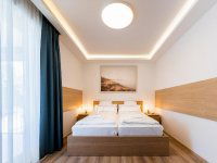 Eladó téglalakás, Balatonkenesén 135 M Ft, 3 szobás