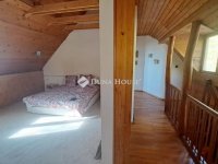 Eladó családi ház, Piliscsabán 129 M Ft, 5 szobás