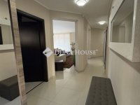 Eladó téglalakás, Székesfehérvárott 104.9 M Ft, 3 szobás