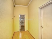 Eladó családi ház, Vecsésen 82 M Ft, 3 szobás