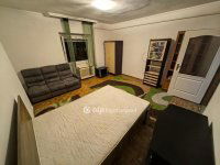 Eladó téglalakás, Debrecenben 43.5 M Ft, 1 szobás