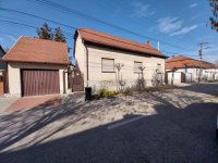 Eladó családi ház