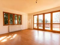 Eladó családi ház, Velencén 87.5 M Ft, 6 szobás