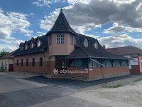 Eladó családi ház, Törökszentmiklóson 64.9 M Ft, 4+1 szobás