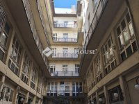 Eladó téglalakás, V. kerületben 102 M Ft, 2 szobás