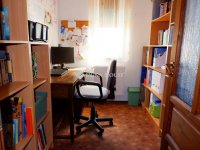 Eladó családi ház, Székesfehérvárott 135 M Ft, 5 szobás