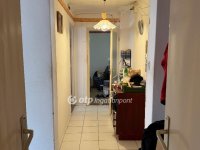 Eladó panellakás, Hajmáskéren 20 M Ft, 2 szobás