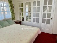 Eladó családi ház, Pencen 119 M Ft, 4+2 szobás