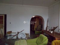 Eladó ipari ingatlan