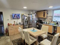 Eladó családi ház, Győrött 62 M Ft, 2+1 szobás