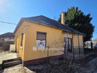 Eladó családi ház, Kalocsán 39.99 M Ft, 3+1 szobás