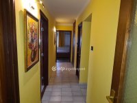 Eladó családi ház, Áporkán 79.9 M Ft, 3 szobás