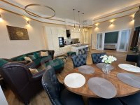 Kiadó téglalakás, albérlet, VIII. kerületben, Gutenberg téren