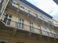 Eladó téglalakás, VI. kerületben 72 M Ft, 2 szobás