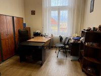 Kiadó iroda, Debrecenben 400 E Ft / hó, 2 szobás