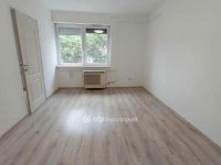 Eladó téglalakás, Nyíregyházán 36.5 M Ft, 1+1 szobás