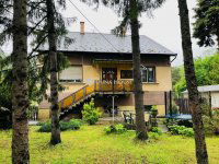 Eladó családi ház, Mendén 59.9 M Ft, 4 szobás