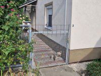 Eladó családi ház, Szegeden 34.5 M Ft, 2 szobás