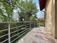 Eladó családi ház, Szentendrén 144.99 M Ft, 4 szobás