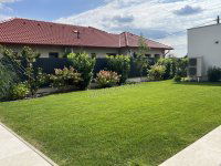 Eladó családi ház, Csömörön 439.9 M Ft, 4 szobás