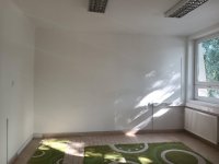 Kiadó iroda, Oroszlányban 90 E Ft / hó, 1 szobás