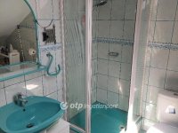 Eladó családi ház, Nyíregyházán 90 M Ft, 5 szobás