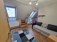 Eladó téglalakás, Tatán 97 M Ft, 4 szobás