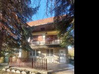 Eladó családi ház