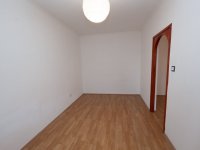 Eladó panellakás, XIV. kerületben 84.5 M Ft, 2+1 szobás