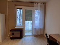 Kiadó téglalakás, albérlet, Pécsett, Hajnóczy úton, 1 szobás