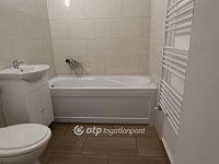 Eladó családi ház, Pilisen 35 M Ft, 4 szobás