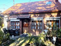 Eladó családi ház