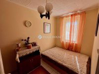 Eladó téglalakás, Szegeden 63.9 M Ft, 2 szobás