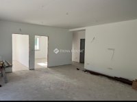Eladó családi ház, Besnyőn 103 M Ft, 6 szobás