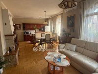 Eladó családi ház, II. kerületben 259 M Ft, 5 szobás