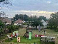 Eladó családi ház, Esztergomban 85 M Ft, 4 szobás