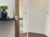 Eladó téglalakás, VI. kerületben 165 M Ft, 2 szobás