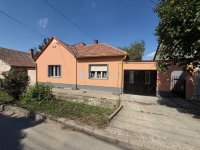 Eladó családi ház, Siklóson 45.9 M Ft, 3 szobás