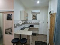 Eladó téglalakás, V. kerületben 51.9 M Ft, 2 szobás