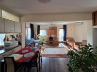 Eladó családi ház, Leányfaluban 159.9 M Ft, 3 szobás