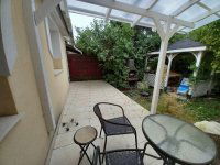 Eladó családi ház, III. kerületben, Botond utcában 180 M Ft