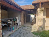 Eladó családi ház, Monoron 126 M Ft, 7 szobás