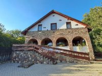 Eladó hotel, Herenden 750 M Ft / költözzbe.hu